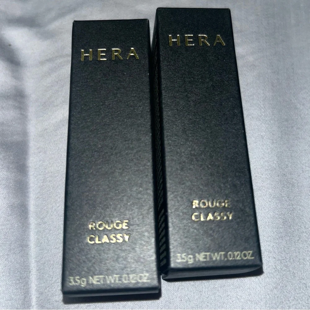 New Hera Rouge Classy Lipsticks Bundle of 2-- 181 Cliche and 324 Dynamic Red Set